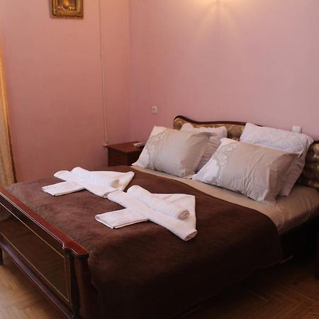 21 На Удачу Hotell Rustavi  Exteriör bild